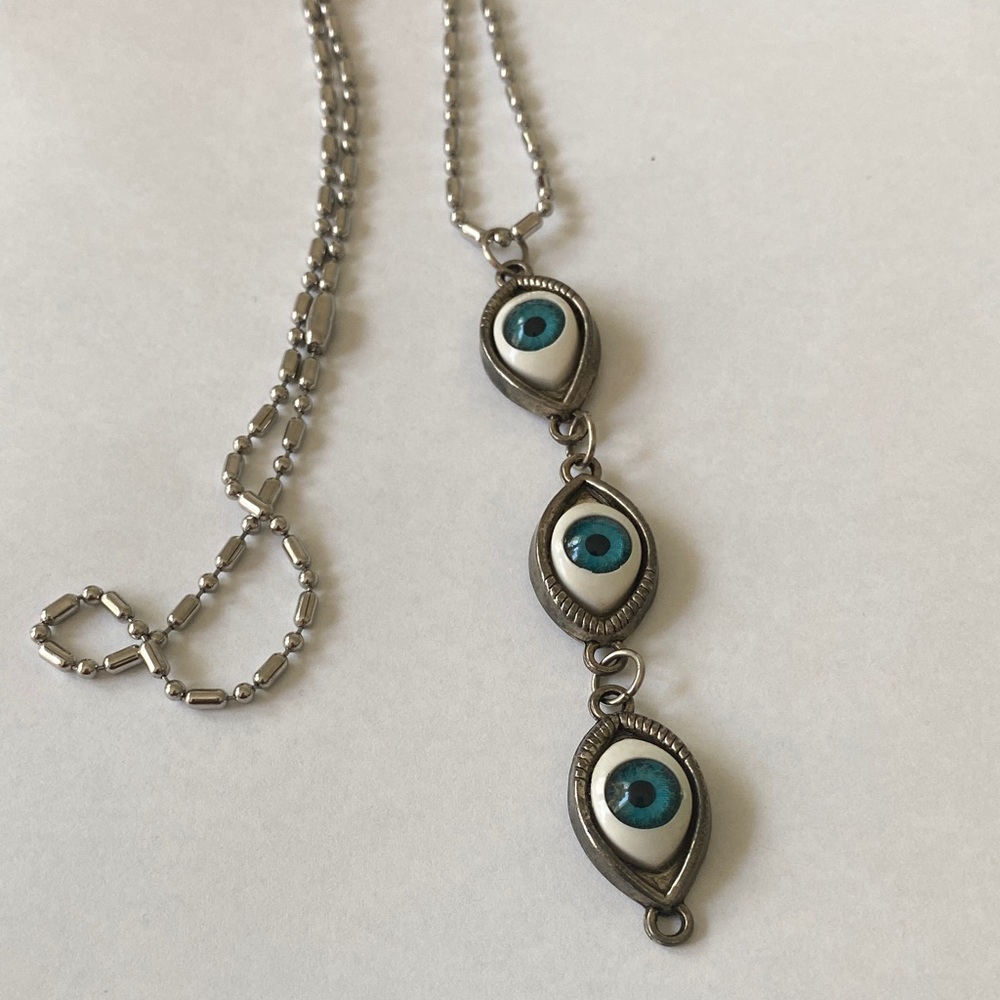 Silver Evil Eye Pendant Necklace